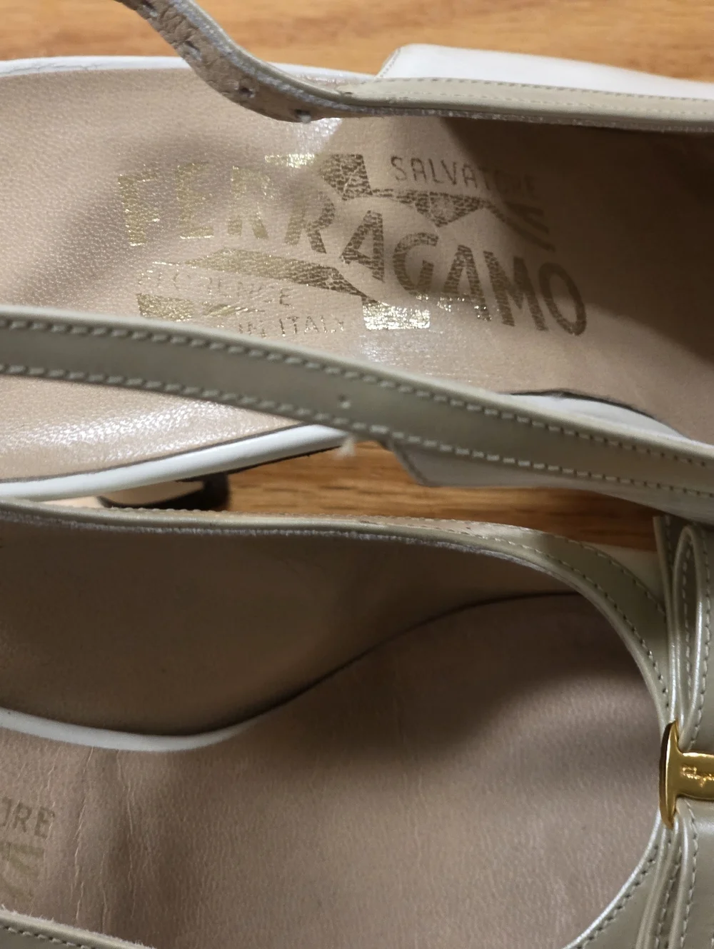 Salvatore Ferragamo Cream and Tan Leather Slingback 2 In a heels - Picture 5 of 5